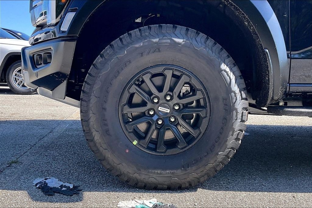 New 2026 Antimatter Blue Metallic Ford Raptor image 10
