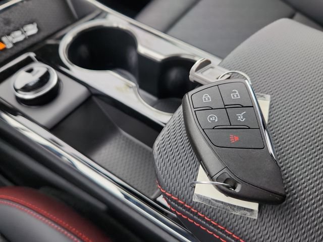 New 2027 Mosaic Black Metallic Chevrolet RS image 32