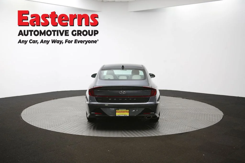 Used 2023 Gray Hyundai SEL image 34