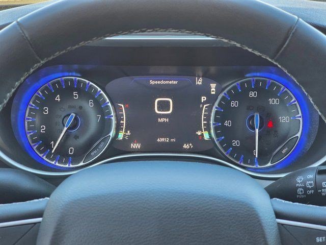 Used 2022 Fathom Blue Pearlcoat Chrysler Touring L image 26