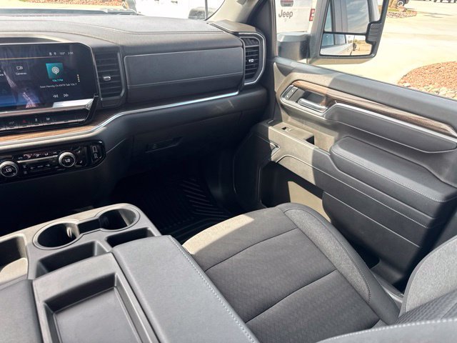 2025 Chevrolet Silverado 2500HD LT - Photo 16