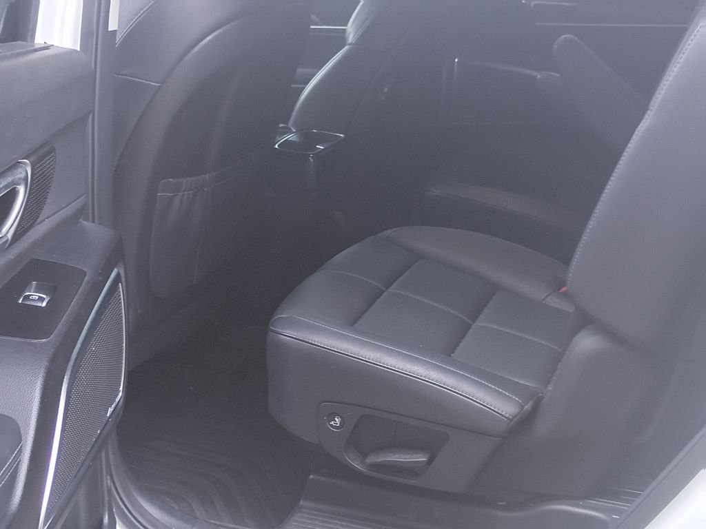 Used 2020 Snow White Pearl Kia SX image 19