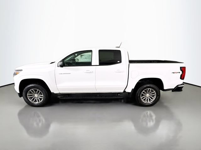 New 2026 Summit White Chevrolet LT image 4