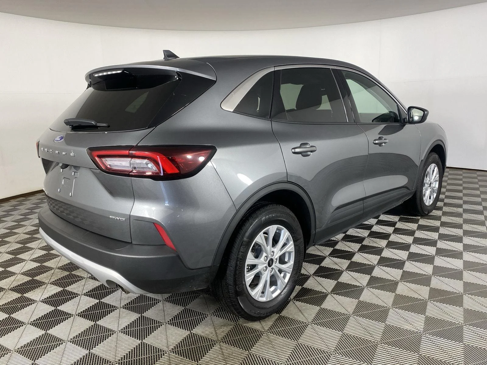 Used 2024 Carbonized Gray Ford Active image 7