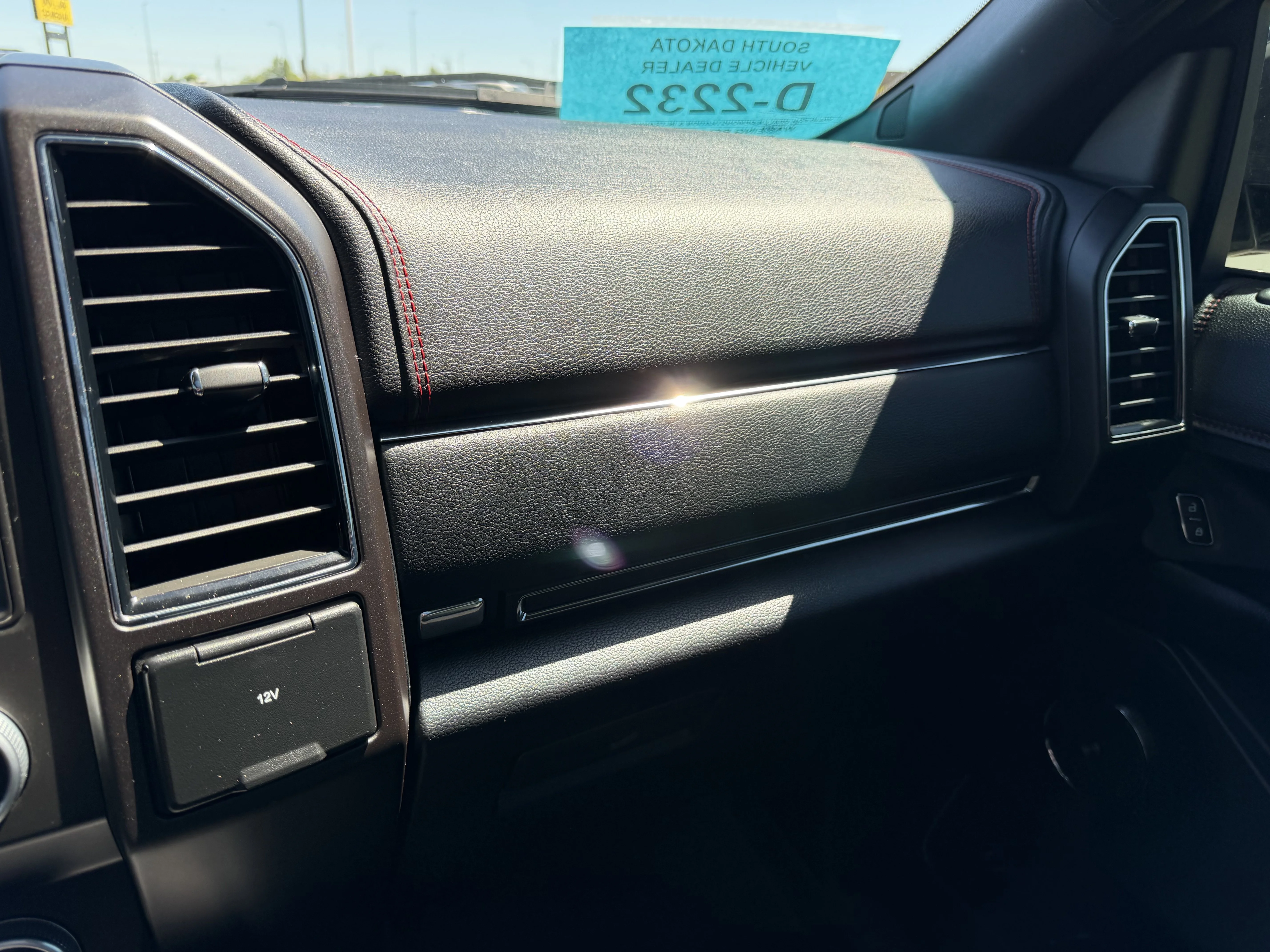 Used 2021 White Ford Limited image 28