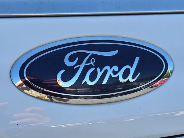 Used 2024 White Ford Limited image 24