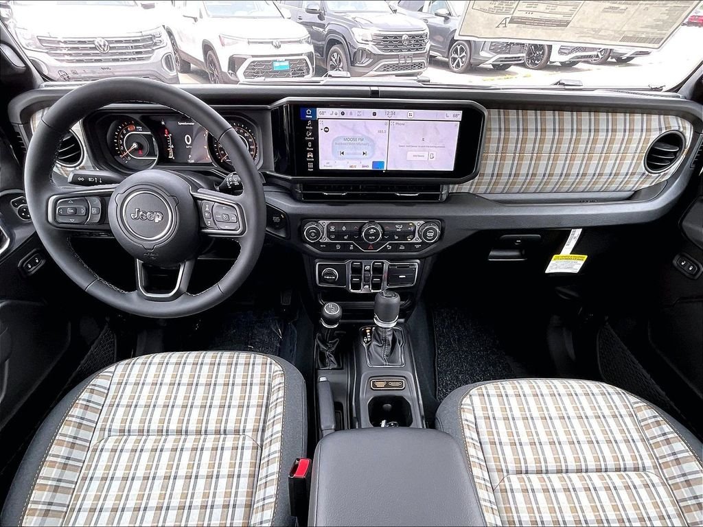 New 2026 Black Clear-Coat Exterior Paint Jeep  image 12