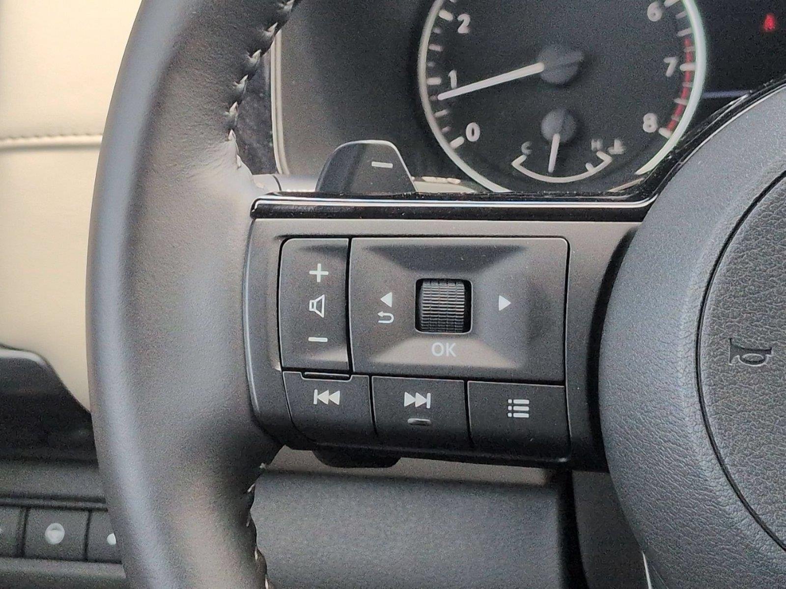 Used 2025 Super Black Nissan SL image 20