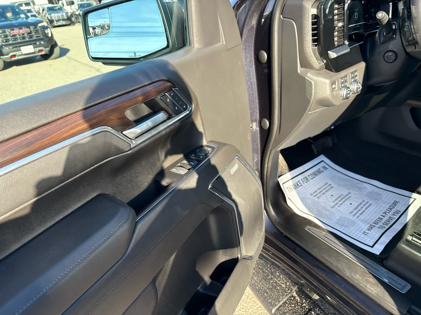 2022 GMC Sierra 1500 SLT - Photo 12
