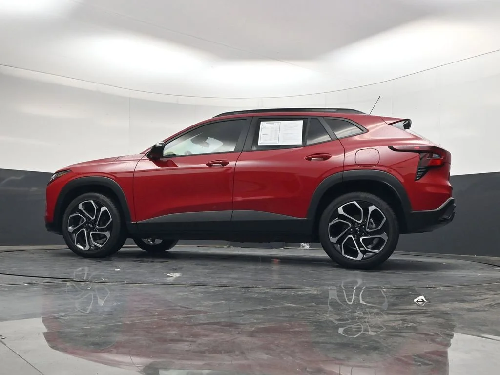 Used 2026 Red Chevrolet 2RS image 42
