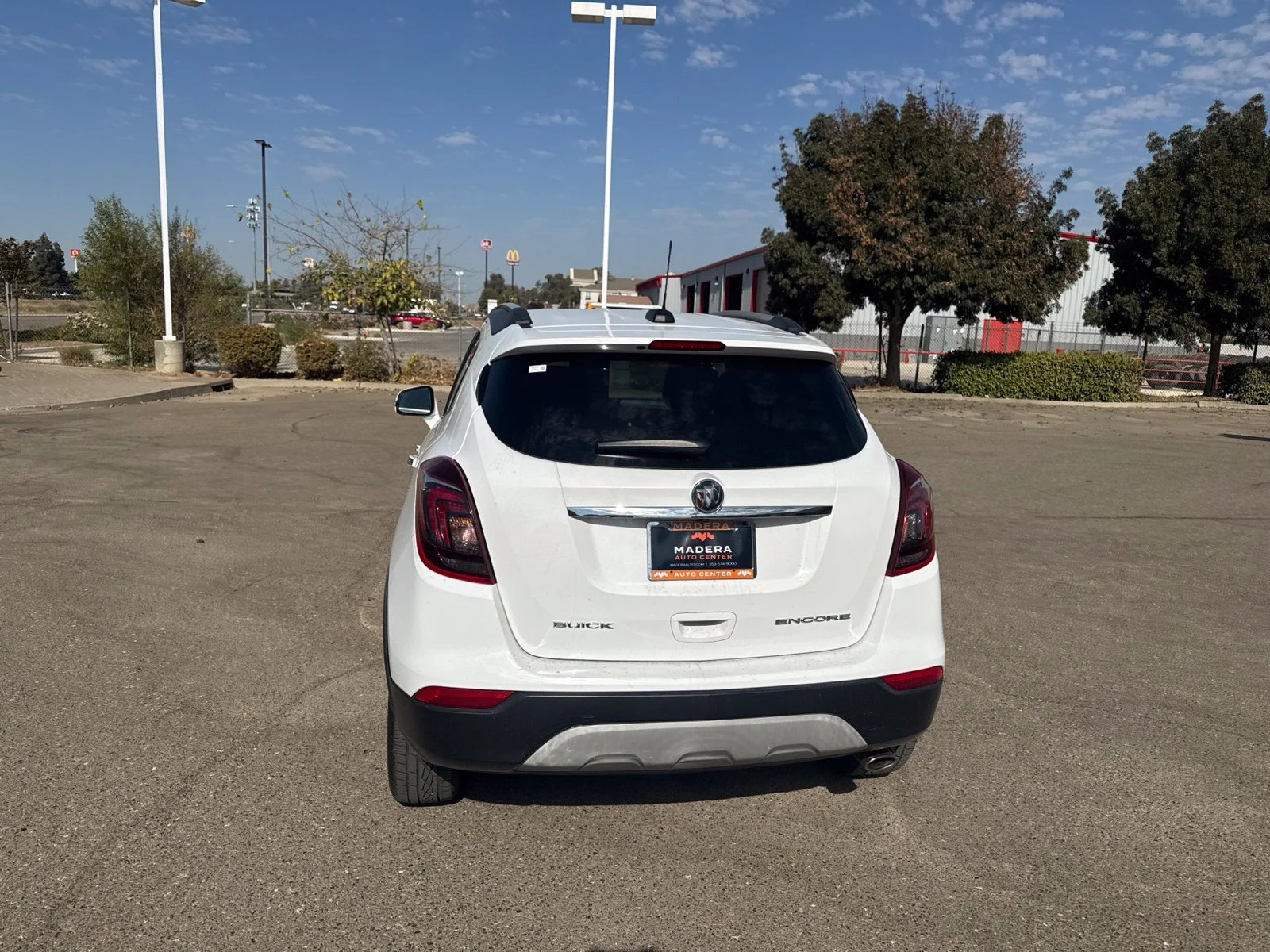 Used 2017 White Buick Preferred image 6
