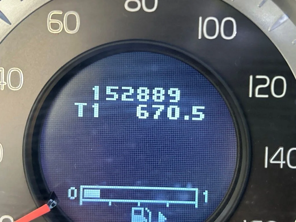 Used 2013  Volvo  image 40