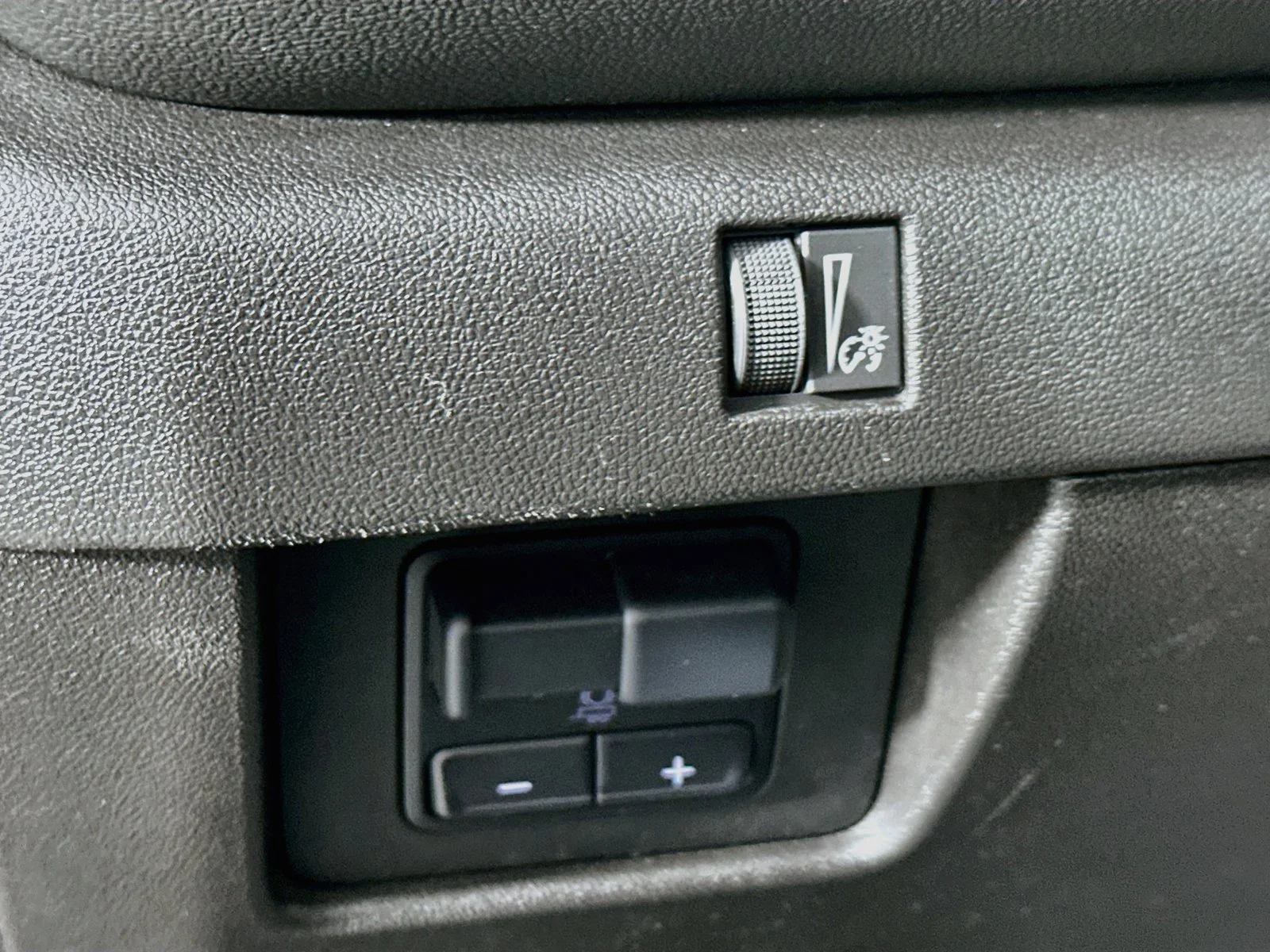 Used 2024 Black Chevrolet LT image 11