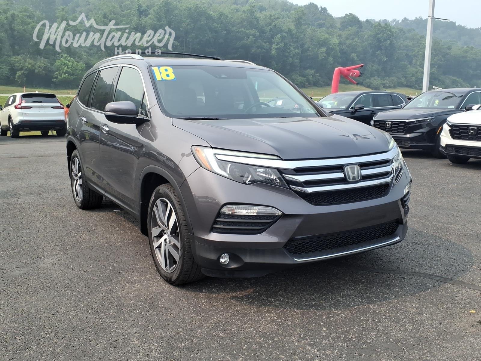 Used 2018 Modern Steel Metallic Honda Elite image 2