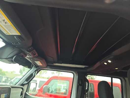 Used 2025 Bright White Clearcoat Jeep Rubicon image 10