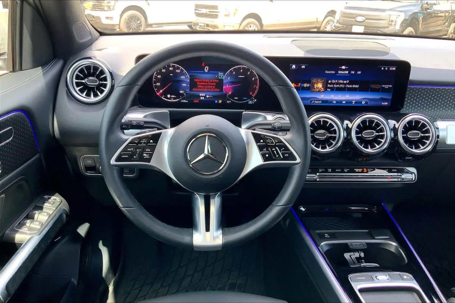 Used 2025 Polar White Mercedes-Benz GLB 250 image 6