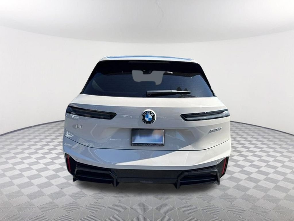 2026 BMW iX 60 - Photo 6