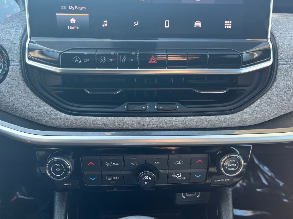 2024 Jeep Compass Latitude - Photo 25