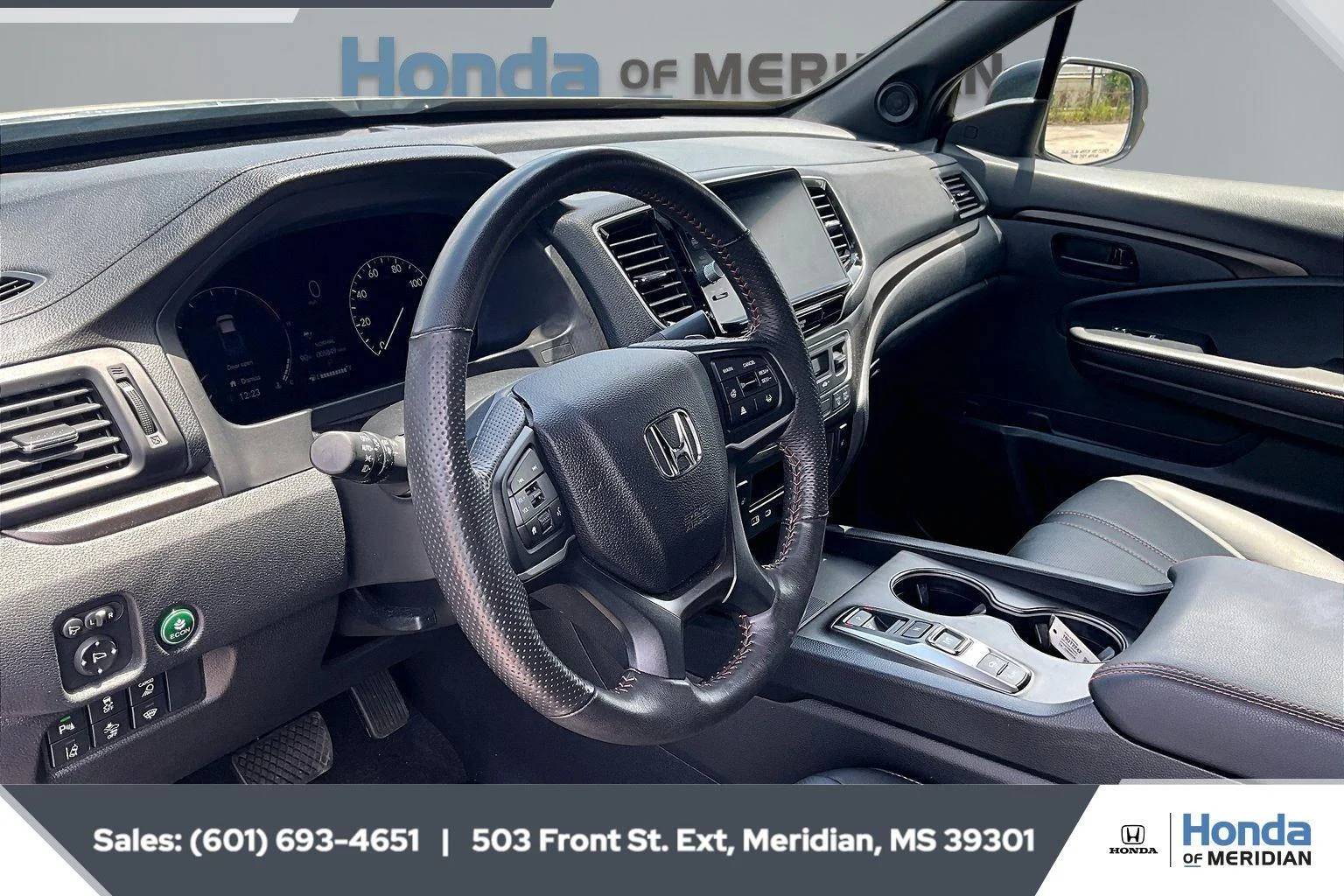 Used 2025 Sonic Gray Pearl Honda TrailSport image 12