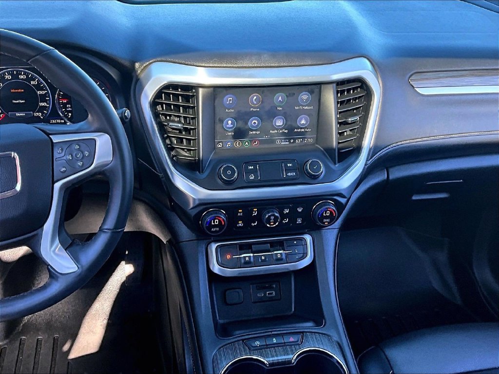 Used 2023 Silver GMC SLT image 18