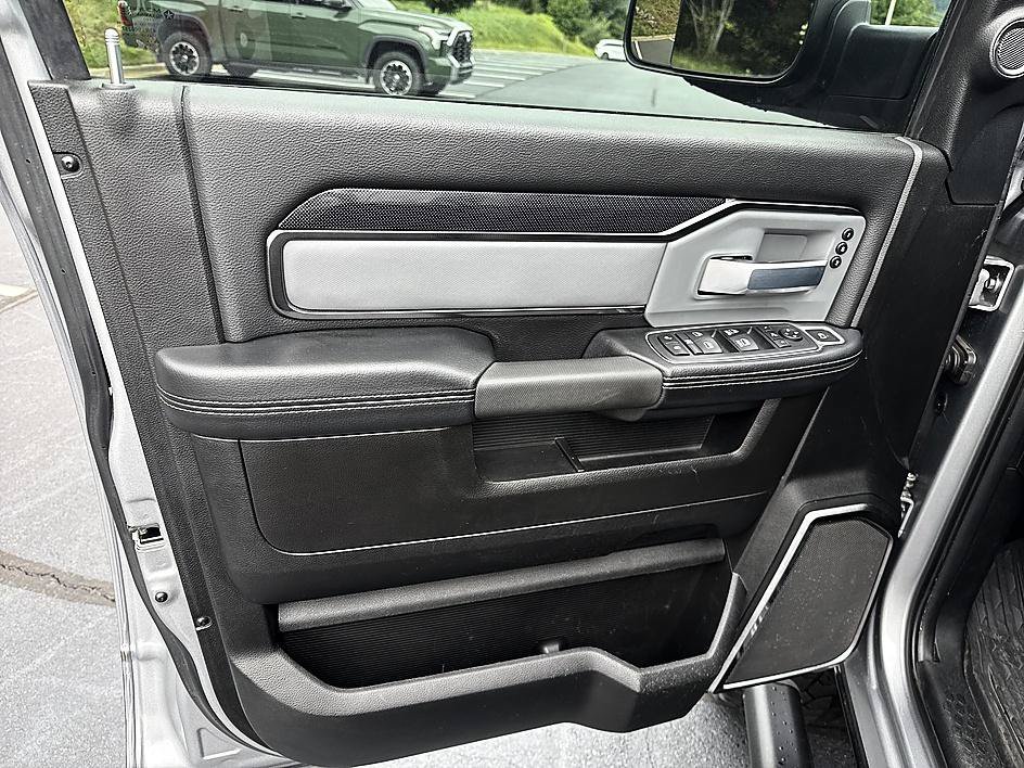 Used 2019 Billet Silver Metallic Clearcoat Ram Power Wagon image 10