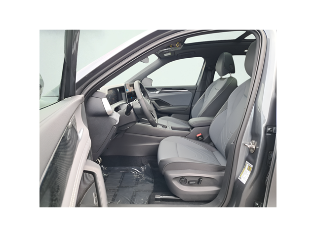 2025 Volkswagen Tiguan SE R-LINE BLACK - Photo 10