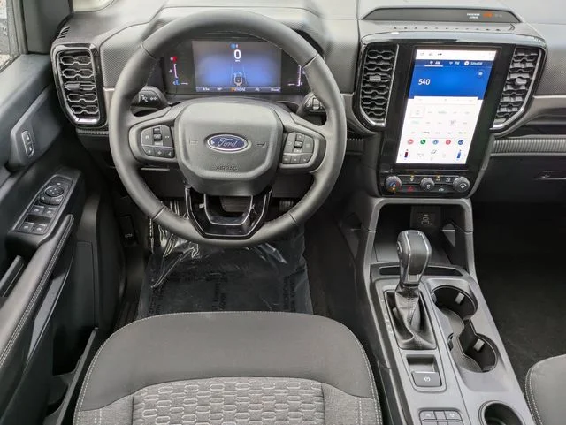 New 2026 Oxford White Ford XLT image 16