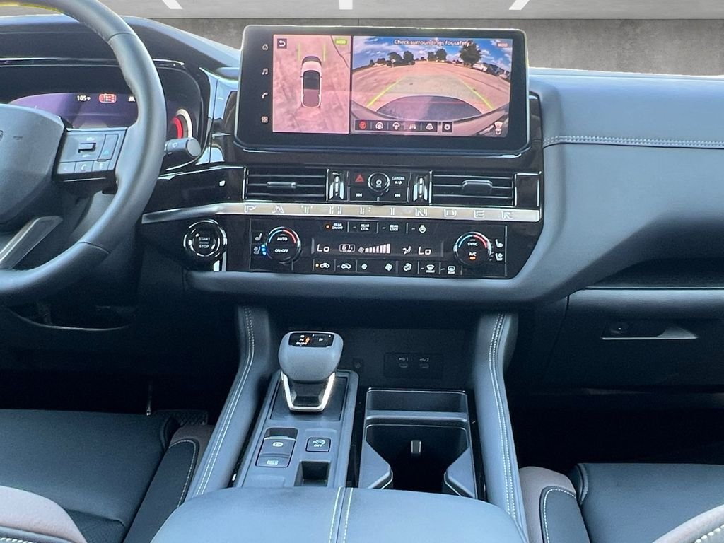 New 2026 Baltic Teal Pearl Nissan Platinum image 4