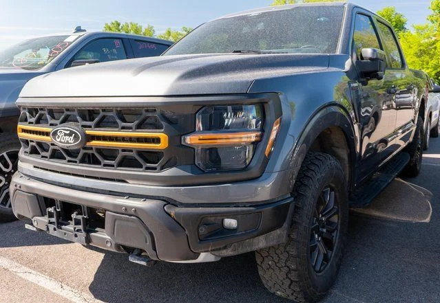 Used 2025 Gray Ford Tremor image 1