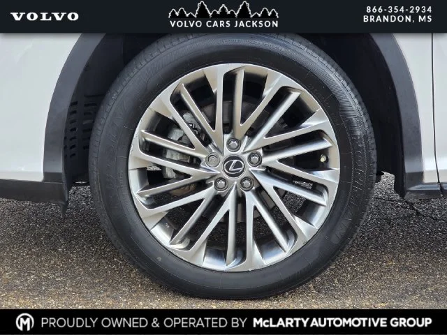 Used 2021 White Lexus 350 image 40