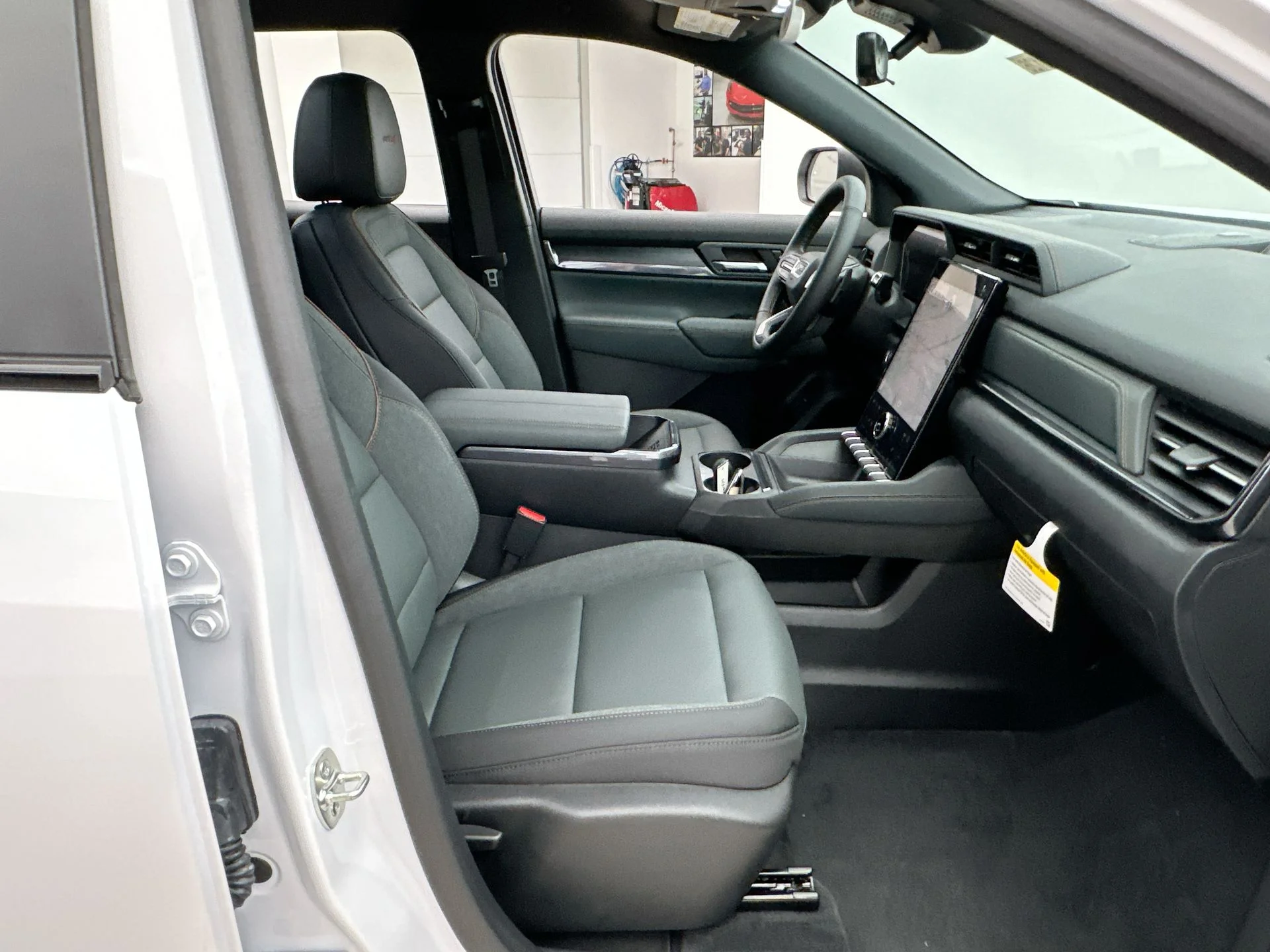 2027 GMC Terrain AT4 - Photo 84