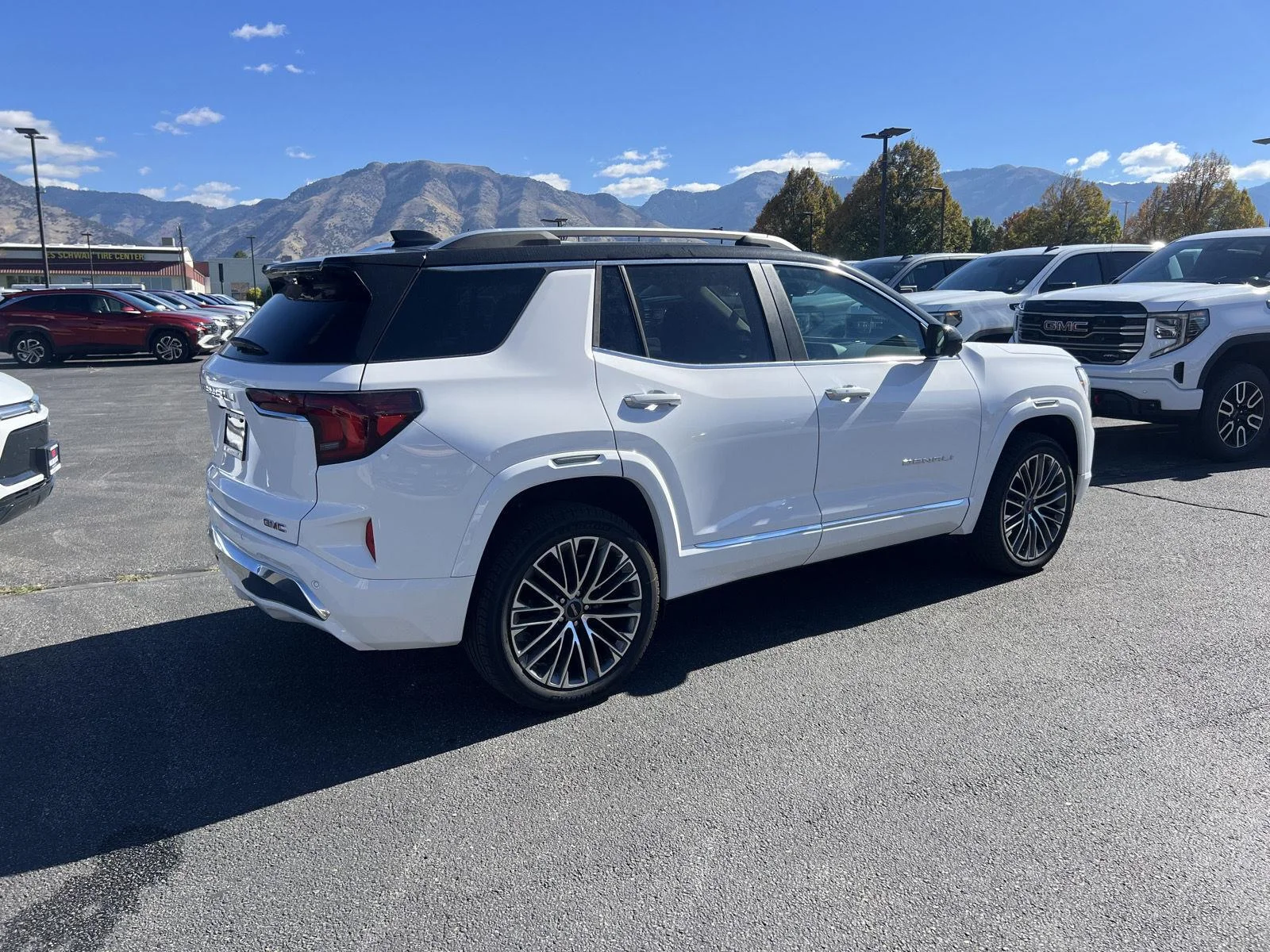 2027 GMC Terrain Denali - Photo 14