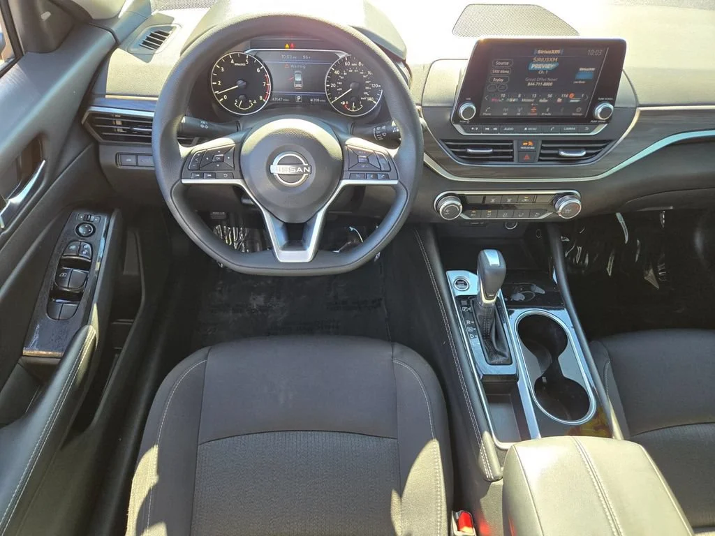 Used 2023 Gun Metallic Nissan 2.5 SV image 12