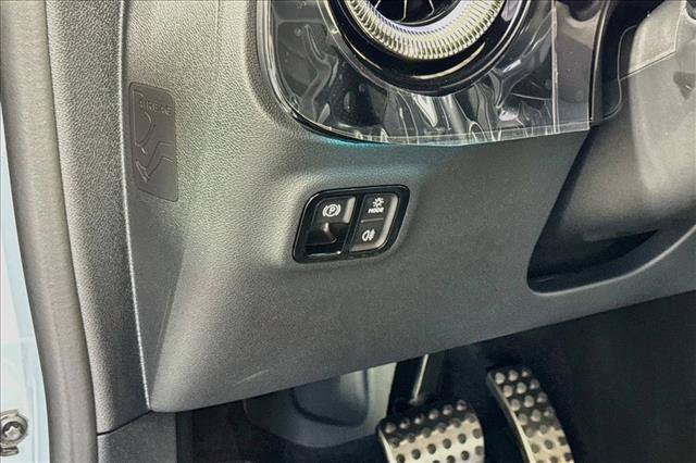 New 2027 Liquid Crystal Green Mercedes-Benz CLA 220 Hybrid image 39