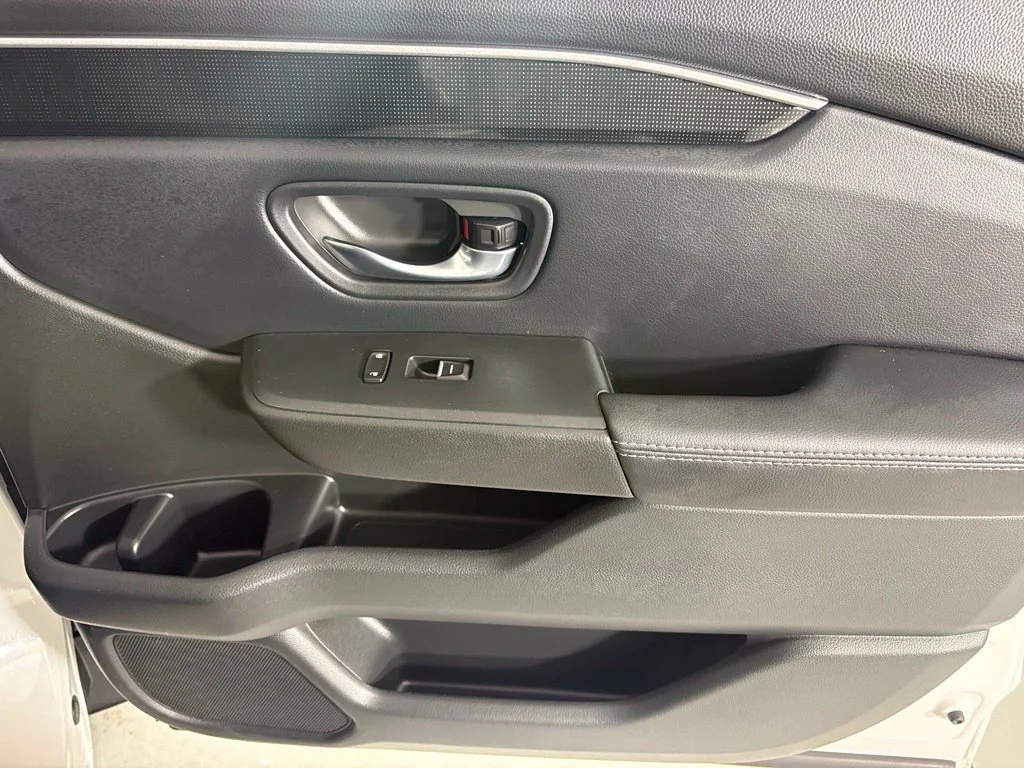 Used 2025  Honda Elite image 12