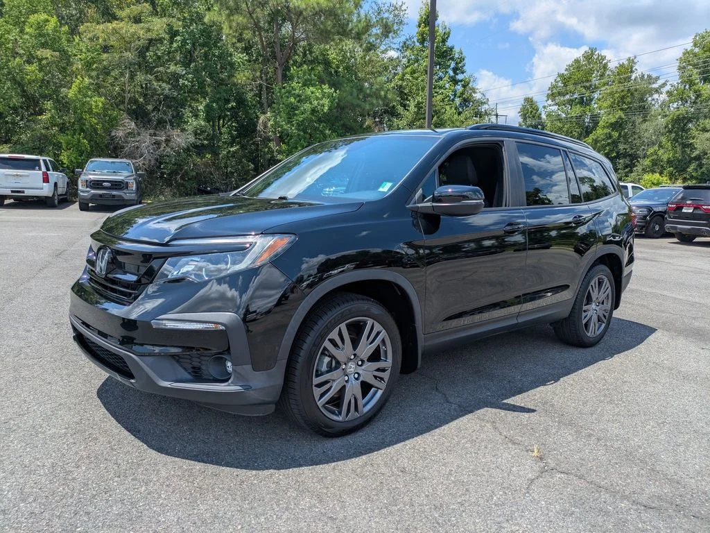 Used 2022  Honda Sport image 8
