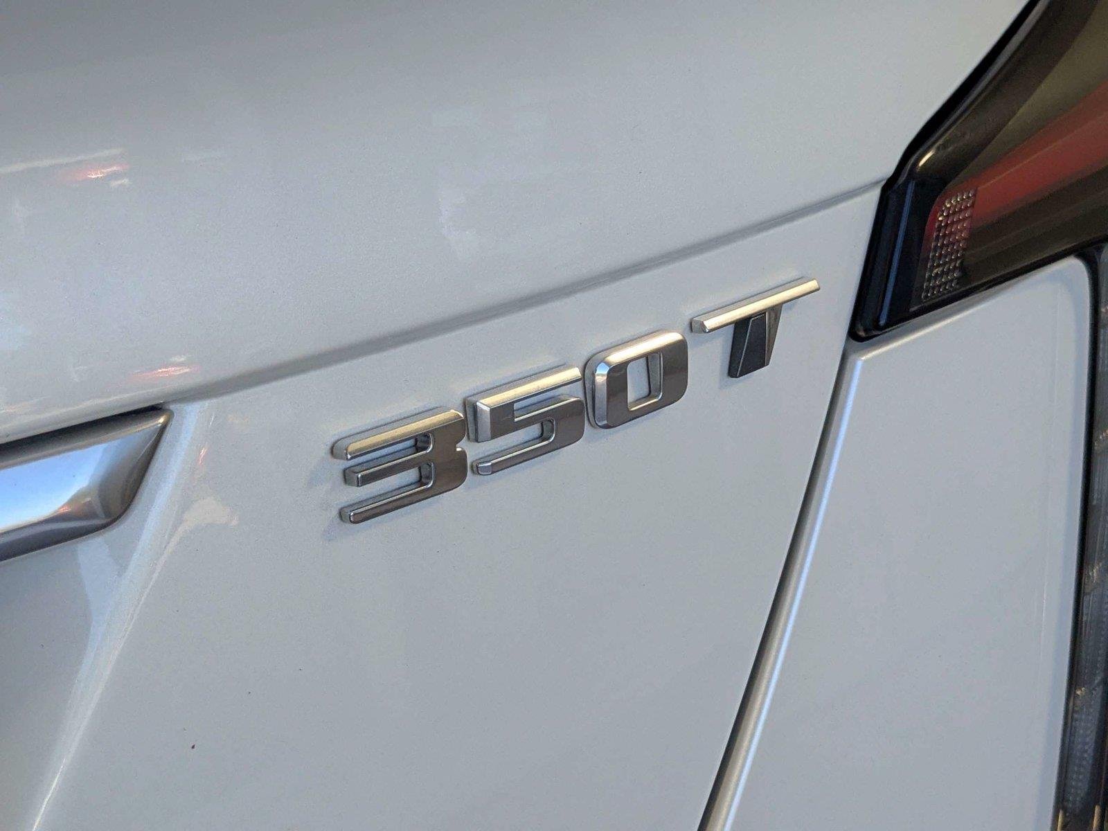 Used 2022 Summit White Cadillac Sport image 8