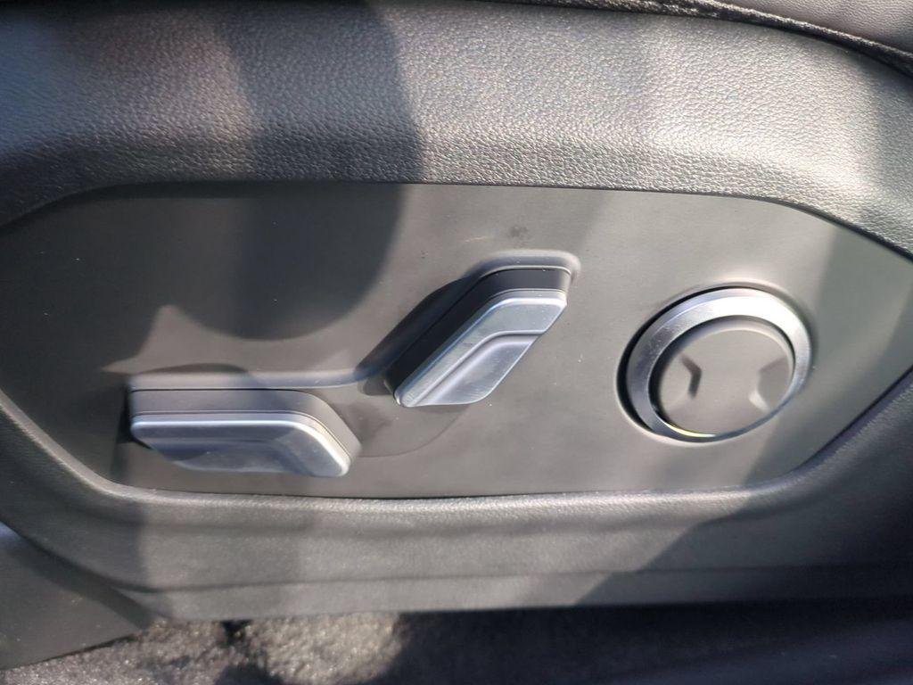 New 2027 Blue Hyundai XRT AWD image 24
