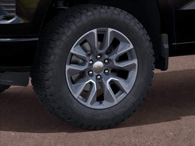 New 2024 Black Chevrolet RST image 9