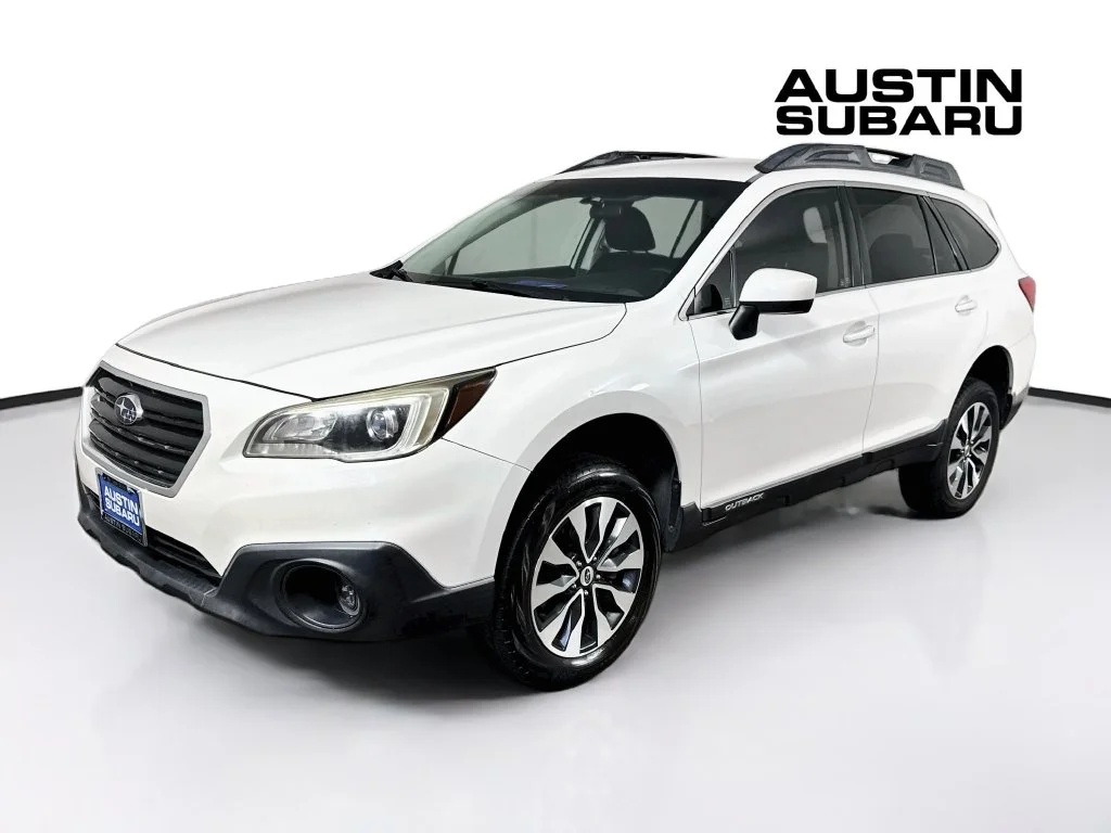 Used 2016 White Subaru 2.5i Premium image 3