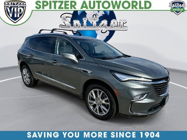 2024 Buick Enclave Essence