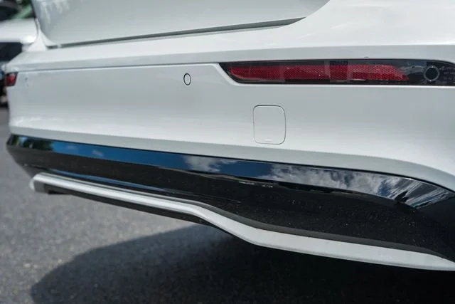 Certified Used 2024 Crystal White Volvo Plus image 8