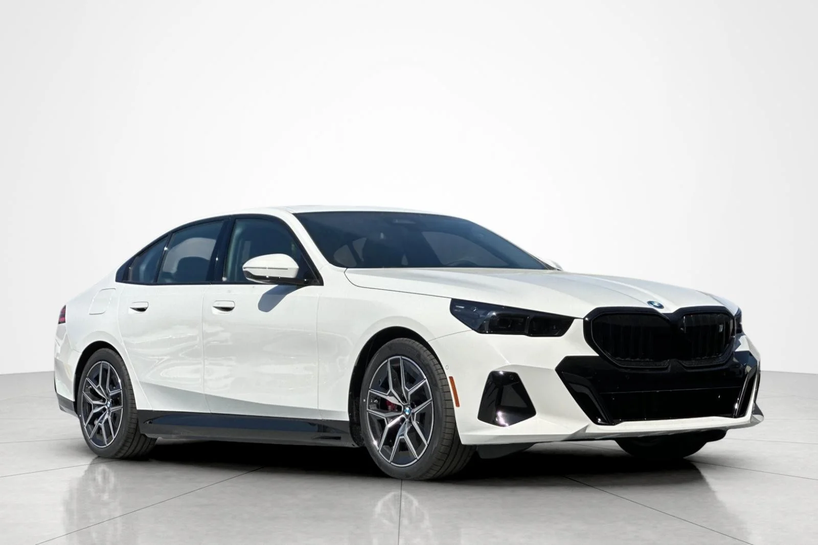 New 2026 Alpine White BMW eDrive40 image 7