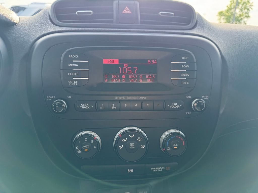 2015 Kia Soul + - Photo 13
