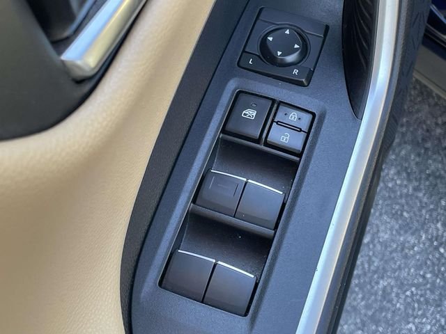 2021 Toyota RAV4 Limited - Photo 15