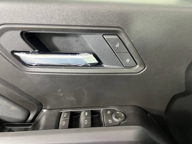 New 2026 Summit White GMC Elevation image 18