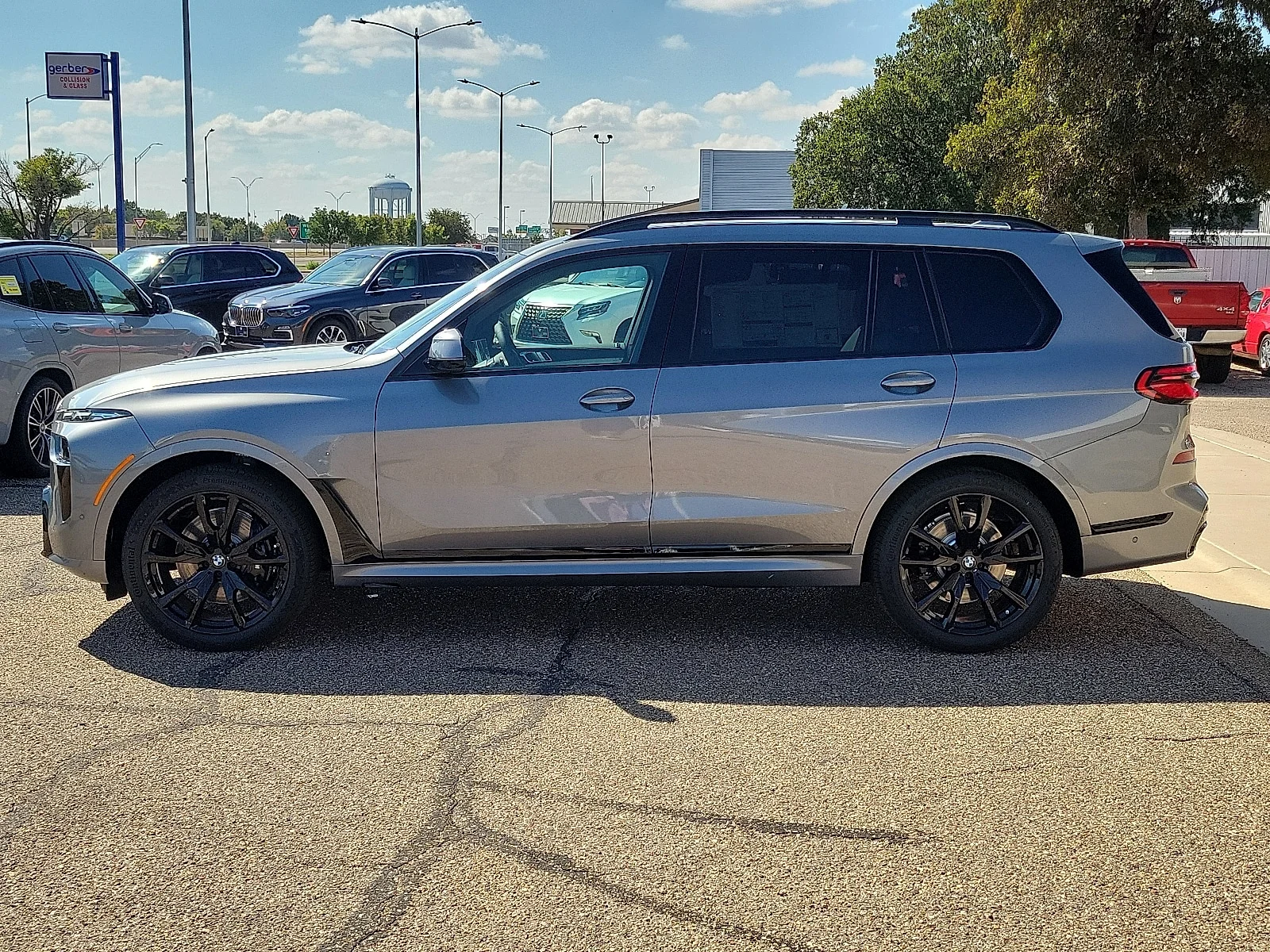 New 2026 Skyscraper Grey BMW xDrive40i All-Wheel Drive Sports Activity Vehicle image 2