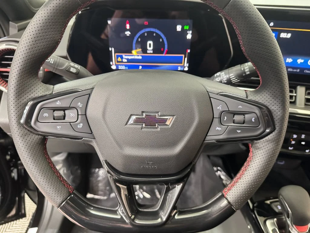 New 2026 Mosaic Black Metallic Chevrolet 2RS image 18
