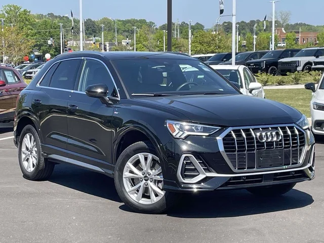 2025 Audi Q3 Premium