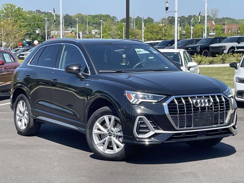 2025 Audi Q3 S Line Premium